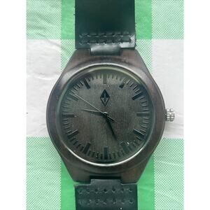 Woodgrain Men’s Quartz Watch